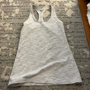 Lulu lemon grey work out too size 6
